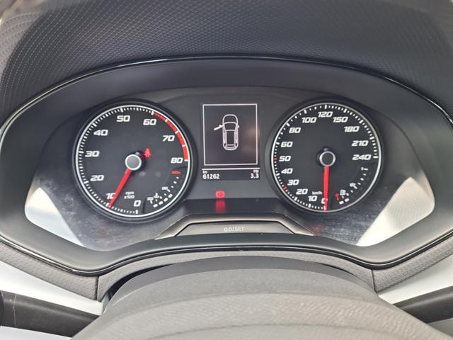 Seat Arona Style 1.0 TSI LED Navi FullLInk PDC 