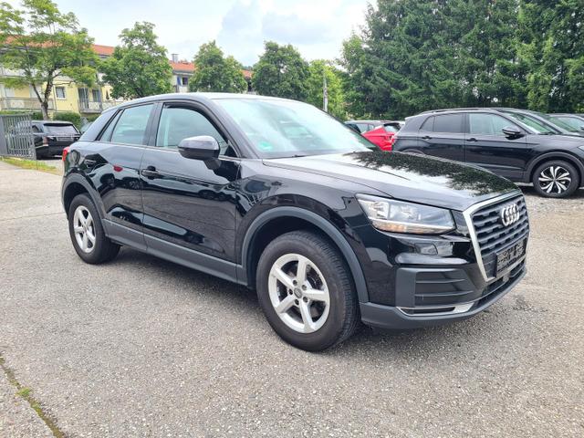 Audi Q2 Basis 1.4 TFSI DSG AHK Alu GRA Kamera eleHeckkl. 