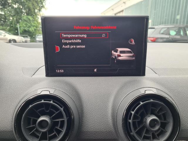 Audi Q2 Basis 1.4 TFSI DSG AHK Alu GRA Kamera eleHeckkl. 