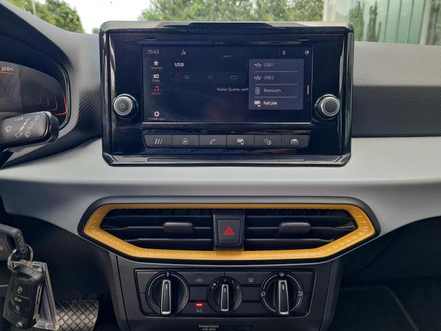 Seat Arona Style 1.0 TSI DSG LED DAB GRA ALU 