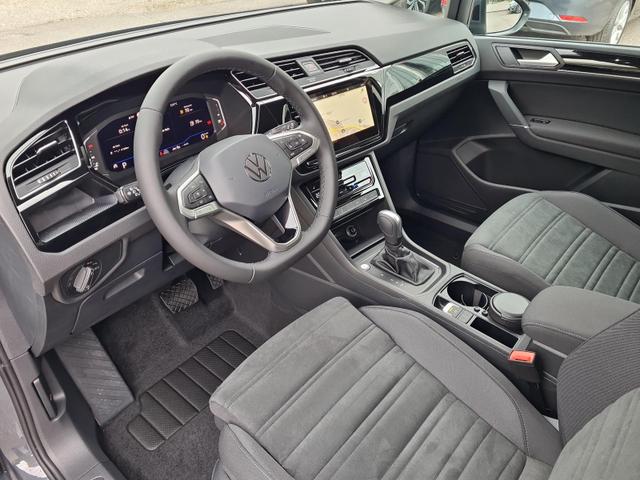 Volkswagen Touran Comfortline BMT/Start-Stopp 1.5 TSI DSG Comf. AHK Navi StHeiz KiSitze 