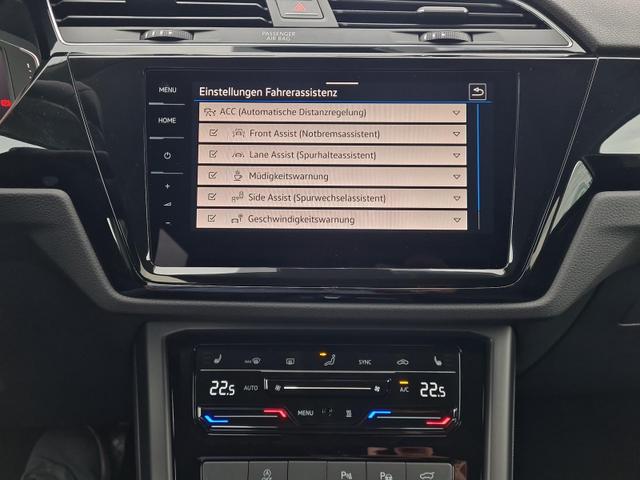 Volkswagen Touran Comfortline BMT/Start-Stopp 1.5 TSI DSG Comf. AHK Navi StHeiz KiSitze 