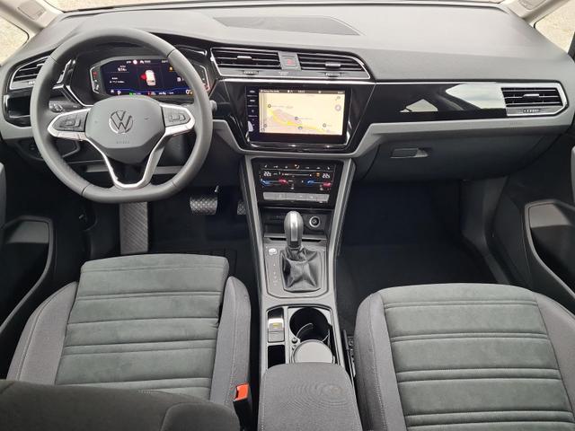 Volkswagen Touran Comfortline BMT/Start-Stopp 1.5 TSI DSG Comf. AHK Navi StHeiz KiSitze 