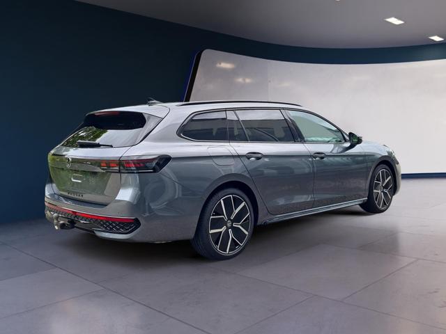 Volkswagen Passat Alltrack 2.0 TSI 195 kW 4Motion R-Line Signature DCCpro AHK H&K 