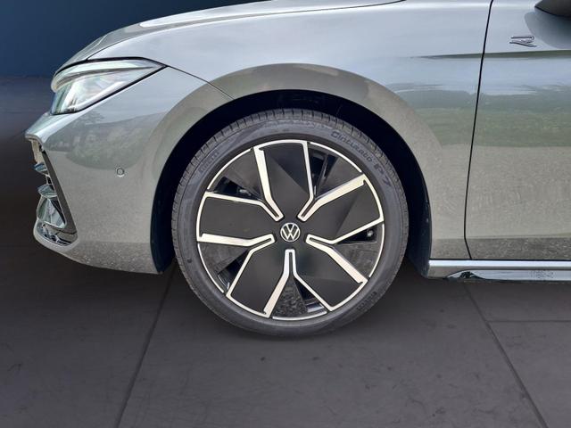 Volkswagen Passat Alltrack 2.0 TSI 195 kW 4Motion R-Line Signature DCCpro AHK H&K 