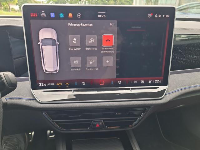 Volkswagen Passat Alltrack 2.0 TSI 195 kW 4Motion R-Line Signature DCCpro AHK H&K 