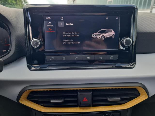 Seat Arona Style 1.0 TSI DSG LED FullLink DAB PDC 