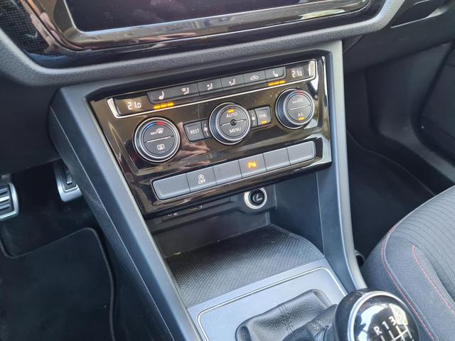 Volkswagen Touran Sound BMT/Start-Stopp 1.4 TSI AHK 7Sitz Navi APP ACC 