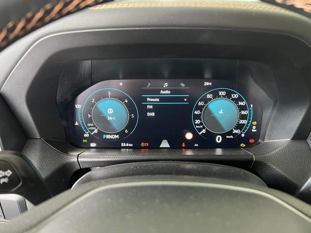 Volkswagen Amarok 3.0 TDI 177 kW PanAmericana Doppelkabine 4Motion V6 DoKa AHK StHeiz 