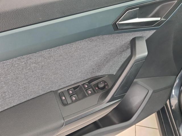 Seat Arona Xperience 1.0 TSI DSG VollLED DAB FullLink 