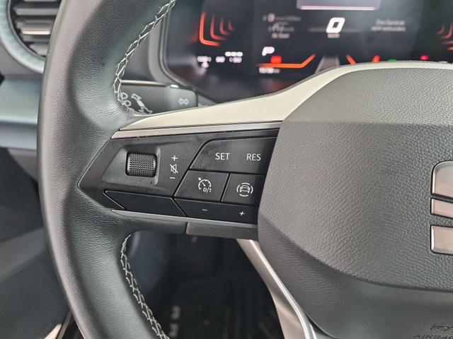Seat Arona Xperience 1.0 TSI DSG VollLED DAB FullLink 