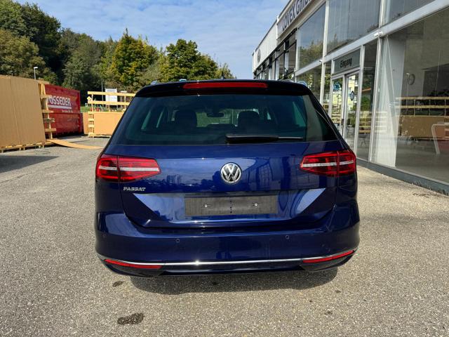 Volkswagen Passat Variant Highline BMT/Start-Stopp 1.5 TSI Sthzg AHK Navi 