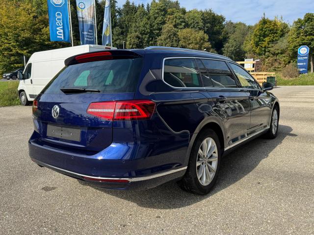 Volkswagen Passat Variant Highline BMT/Start-Stopp 1.5 TSI Sthzg AHK Navi 