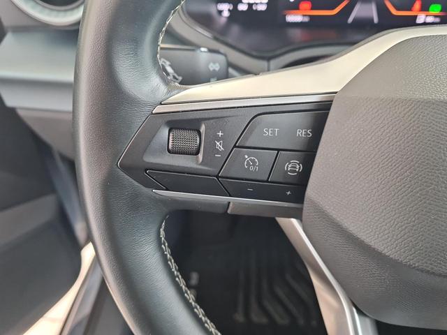Seat Arona Xperience 1.0 TSI DSG VollLED DAB FullLink 
