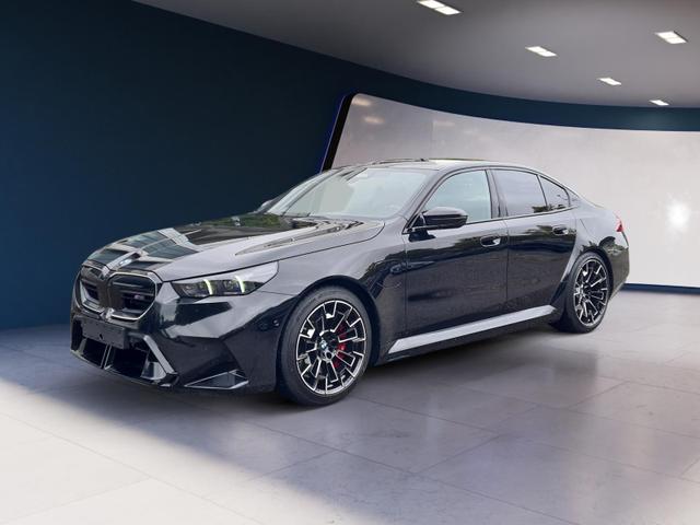BMW M5 - Basis Lim. DrivAssistPro Comfort FastCharge ParkPro