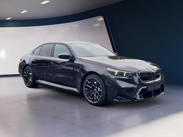 BMW M5 Basis Lim. DrivAssistPro Comfort FastCharge ParkPro 