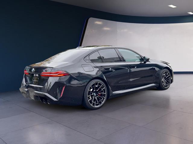 BMW M5 Basis Lim. DrivAssistPro Comfort FastCharge ParkPro 