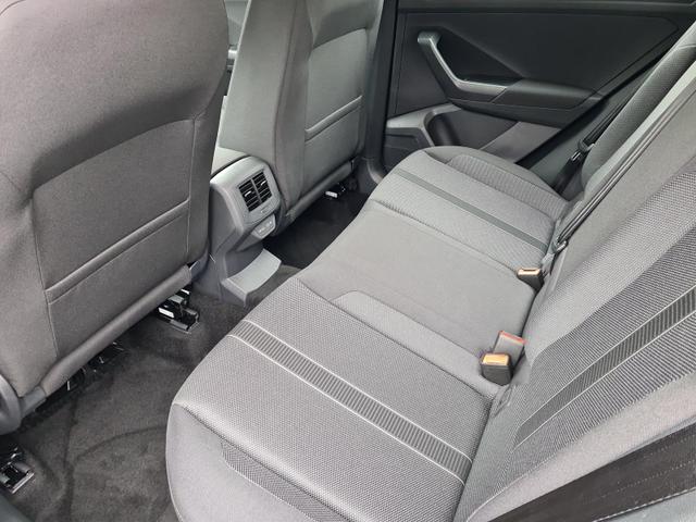 Volkswagen T-Roc Life 1.5 TSI DSG ACC APP Klimaauto SHZ PDC 