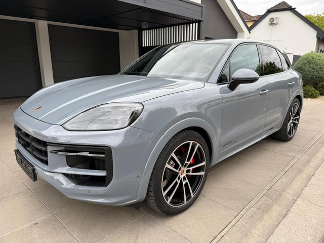 Porsche Cayenne - GTS 4.0 AHK Bose PASM PDLS+ Sitzklima