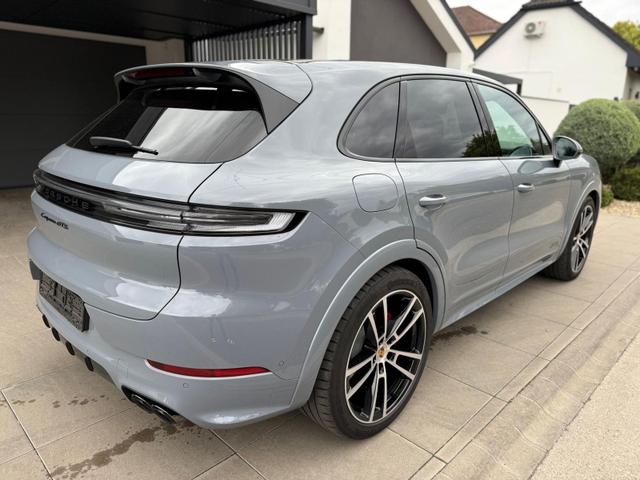 Porsche Cayenne GTS 4.0 AHK Bose PASM PDLS+ Sitzklima 