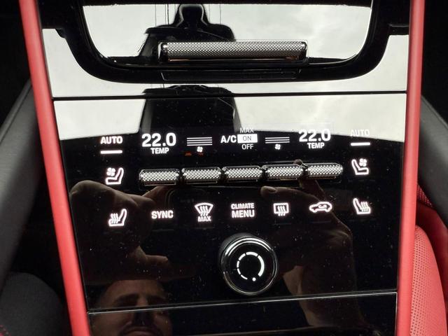 Porsche Cayenne GTS 4.0 AHK Bose PASM PDLS+ Sitzklima 
