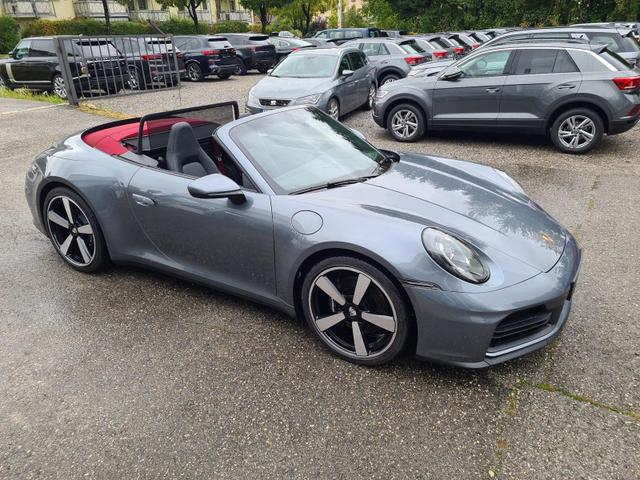Porsche 911 Cabriolet Carrera 992 BOSE SportAbgas 