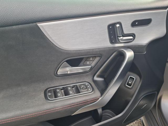 Mercedes-Benz A 35 AMG 4Matic (177.151) 