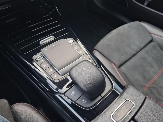 Mercedes-Benz A 35 AMG 4Matic (177.151) 