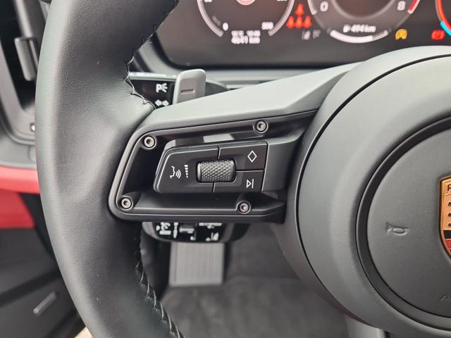 Porsche Cayenne GTS 4.0 AHK Bose PASM PDLS+ Sitzklima 