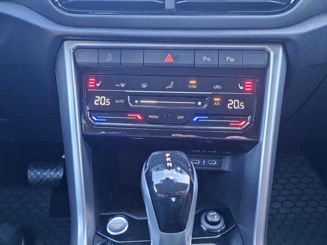 Volkswagen T-Cross LIFE T Roc 1.5TSI DSG Navi LED ACC Kamera Winter 