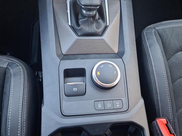 Volkswagen Amarok 3.0 TDI 177 kW Style Doppelkabine 4Motion V6 DoKa AHK Matrix ACC 