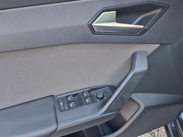 Seat Leon Sportstourer 1.5 eTSI 110 kW Style DSG FullLink Kamera Winter 