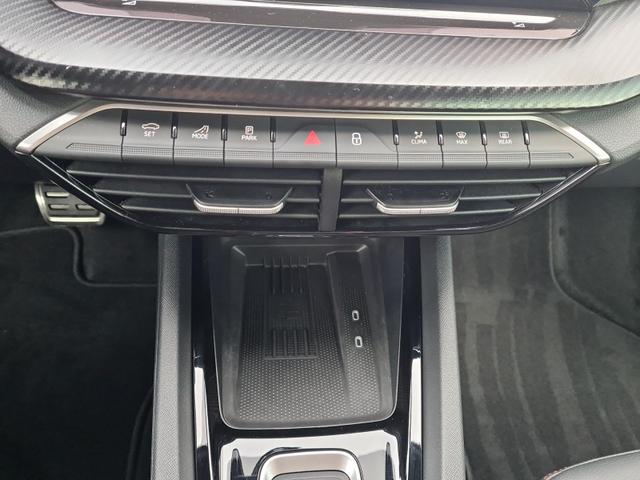 Skoda Octavia Combi 2.0 TSI 195 kW RS WinterPlus Pano Canton 360°Cam HeadUp 