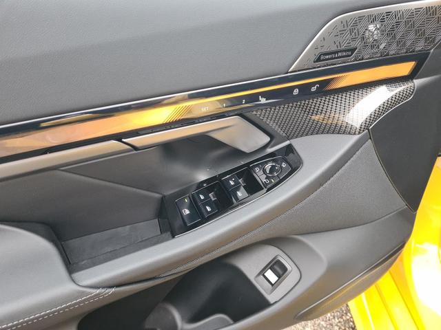 BMW M5 Basis Touring Comfort+DrivAssistPlus+FFC+Pano 