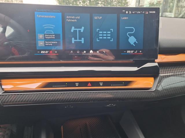 BMW M5 Basis Touring Comfort+DrivAssistPlus+FFC+Pano 