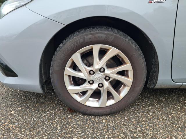 Toyota Auris Touring Sports Hybrid Team D 