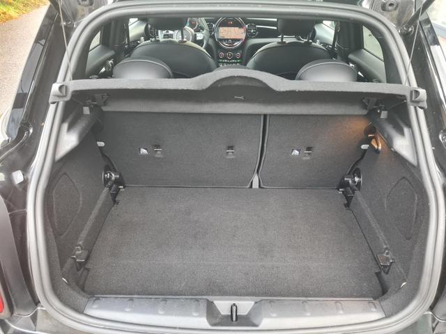 MINI Cooper S John Works Trim JohnCooperWorks NaviPlus+Komfort+DrivAssist 