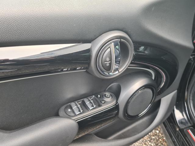 MINI Cooper S John Works Trim JohnCooperWorks NaviPlus+Komfort+DrivAssist 