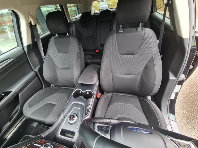 Ford Mondeo Turnier Titanium 2.0 BusinessPaket 8-fach MwSt!!! 