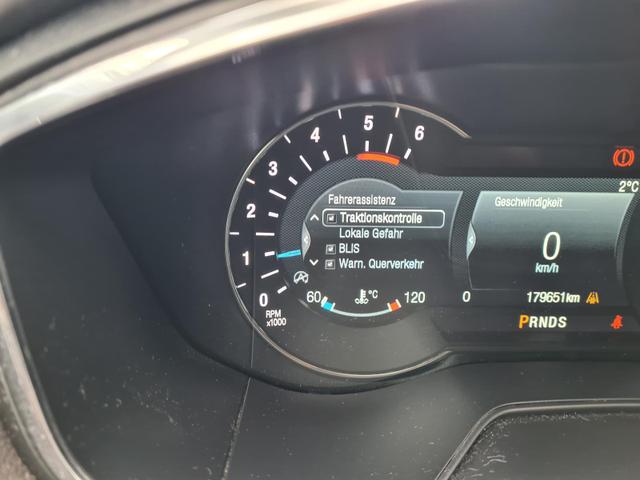 Ford Mondeo Turnier Titanium 2.0 BusinessPaket 8-fach MwSt!!! 