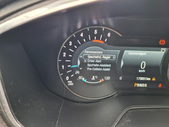 Ford Mondeo Turnier Titanium 2.0 BusinessPaket 8-fach MwSt!!! 