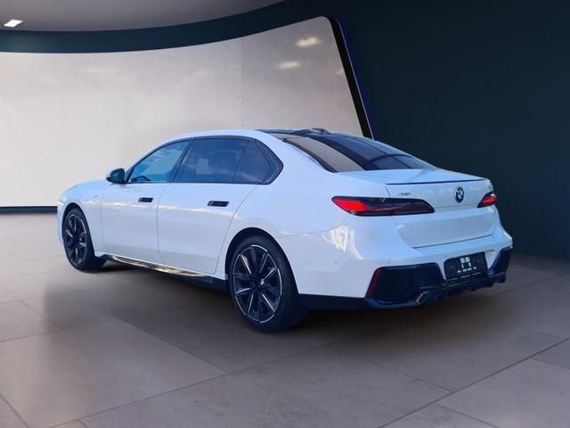 BMW 7er 740 d xDrive M Sport 740d MSport TheatreScreen Sky Innovations 