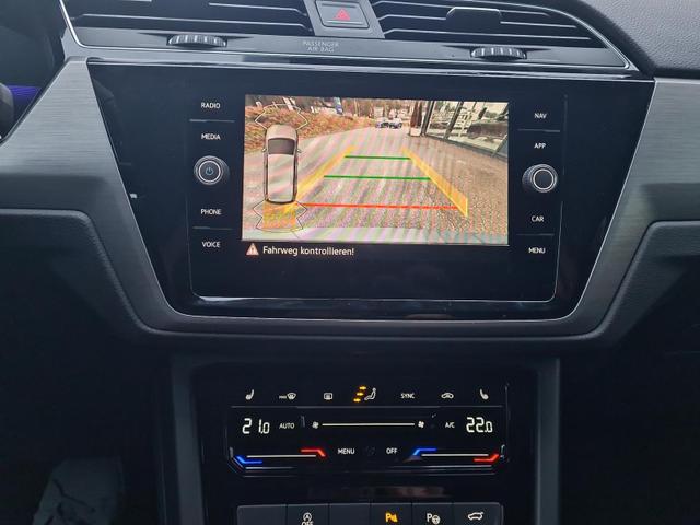 Volkswagen Touran Comfortline BMT/Start-Stopp 1.5TSI DSG AHK Navi LED 7Sitz 