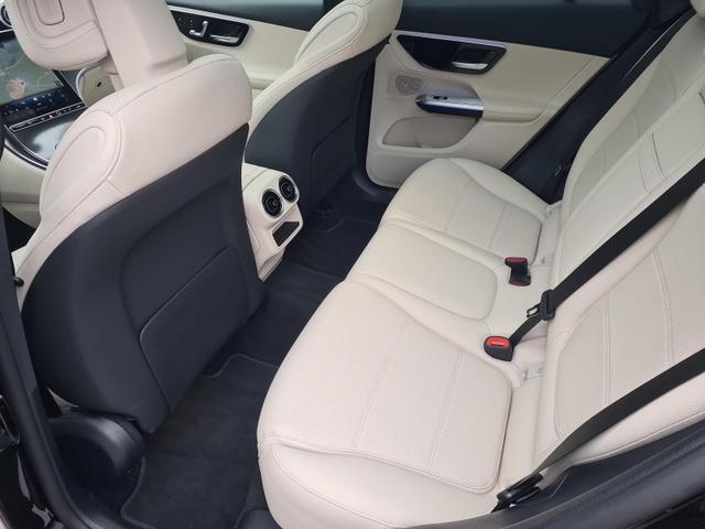 Mercedes-Benz GLC 220 d 4Matic (254.605) 220d Premium AHK Pano SitzKlima Distronic 