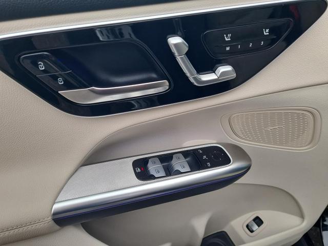 Mercedes-Benz GLC 220 d 4Matic (254.605) 220d Premium AHK Pano SitzKlima Distronic 