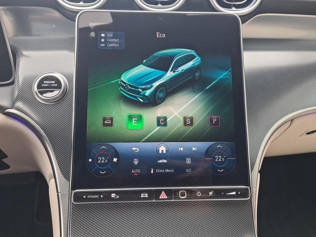 Mercedes-Benz GLC 220 d 4Matic (254.605) 220d Premium AHK Pano SitzKlima Distronic 