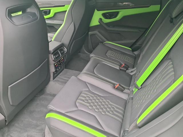 Lamborghini Urus SE AHK NightVision ANIMA 5y warranty+maint. 