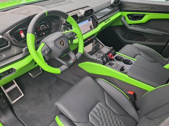 Lamborghini Urus SE AHK NightVision ANIMA 5y warranty+maint. 