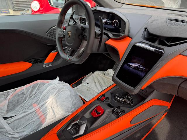 Lamborghini Temerario SONUS Lift Carbon Pass.Display COConly 