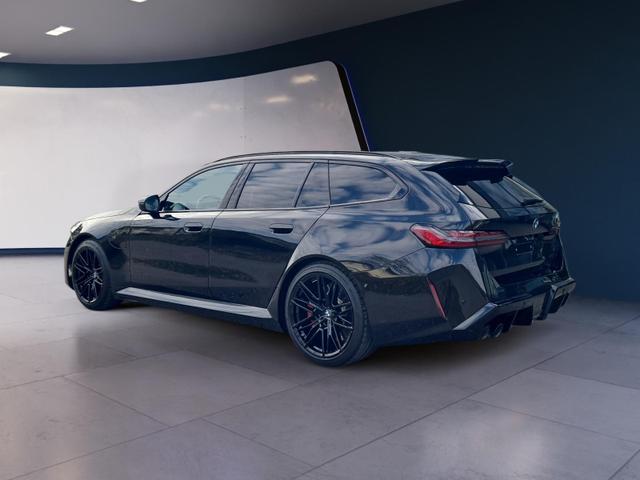 BMW M5 Basis Touring Compund+Comfort+DrivAssistPro+Pano 